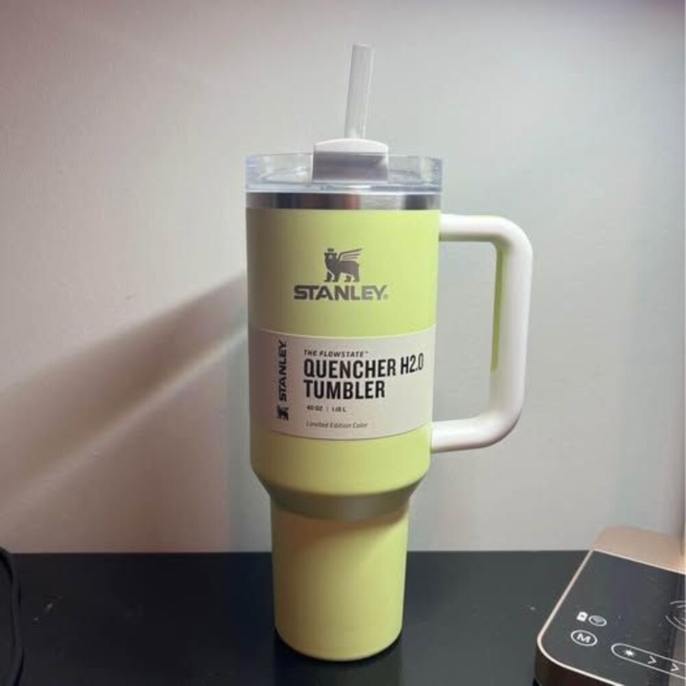 Last Minute MOTHERS DAY Gift 40 Oz Citron Green Stanley Cup